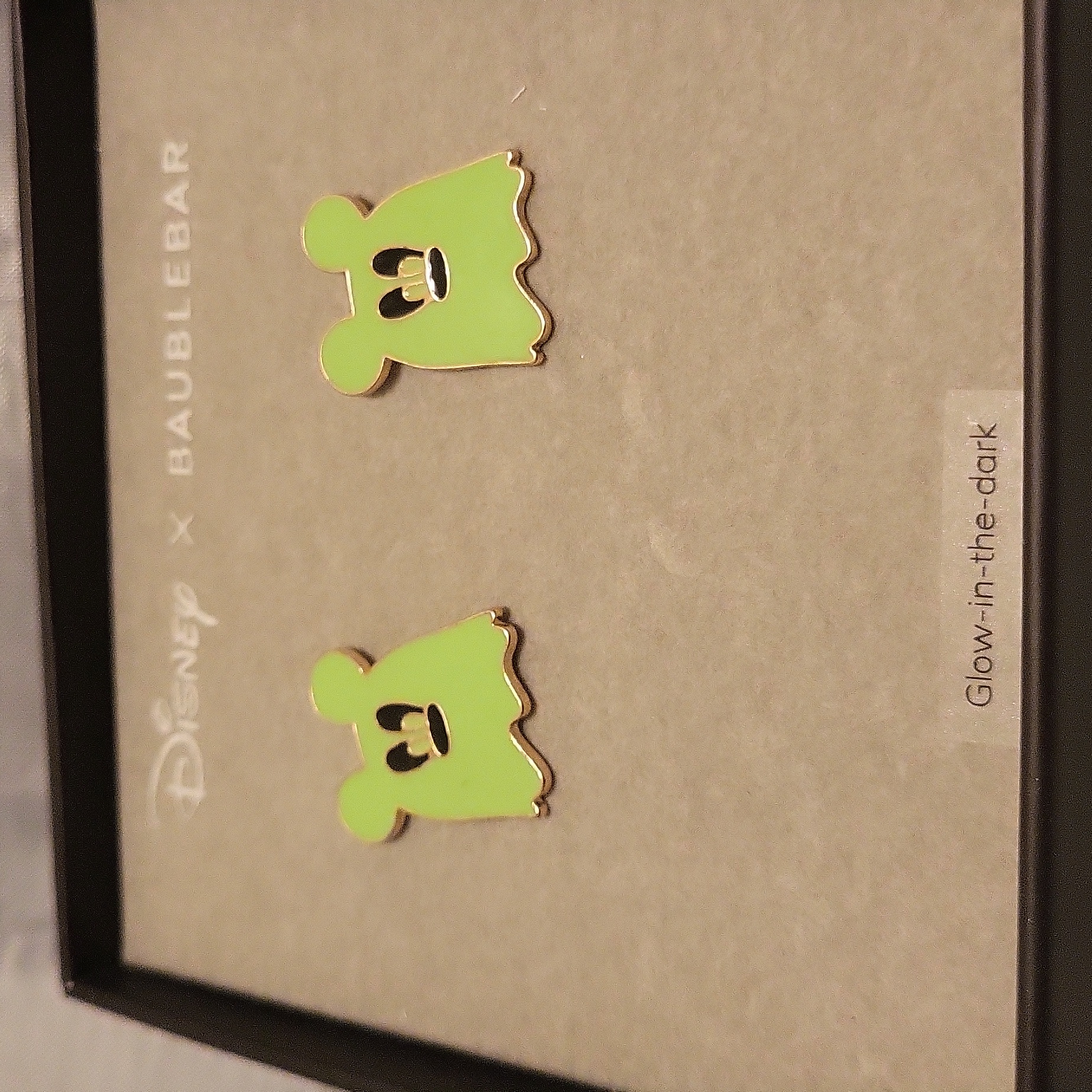 Disney Ghost Glow In The Dark Bnib